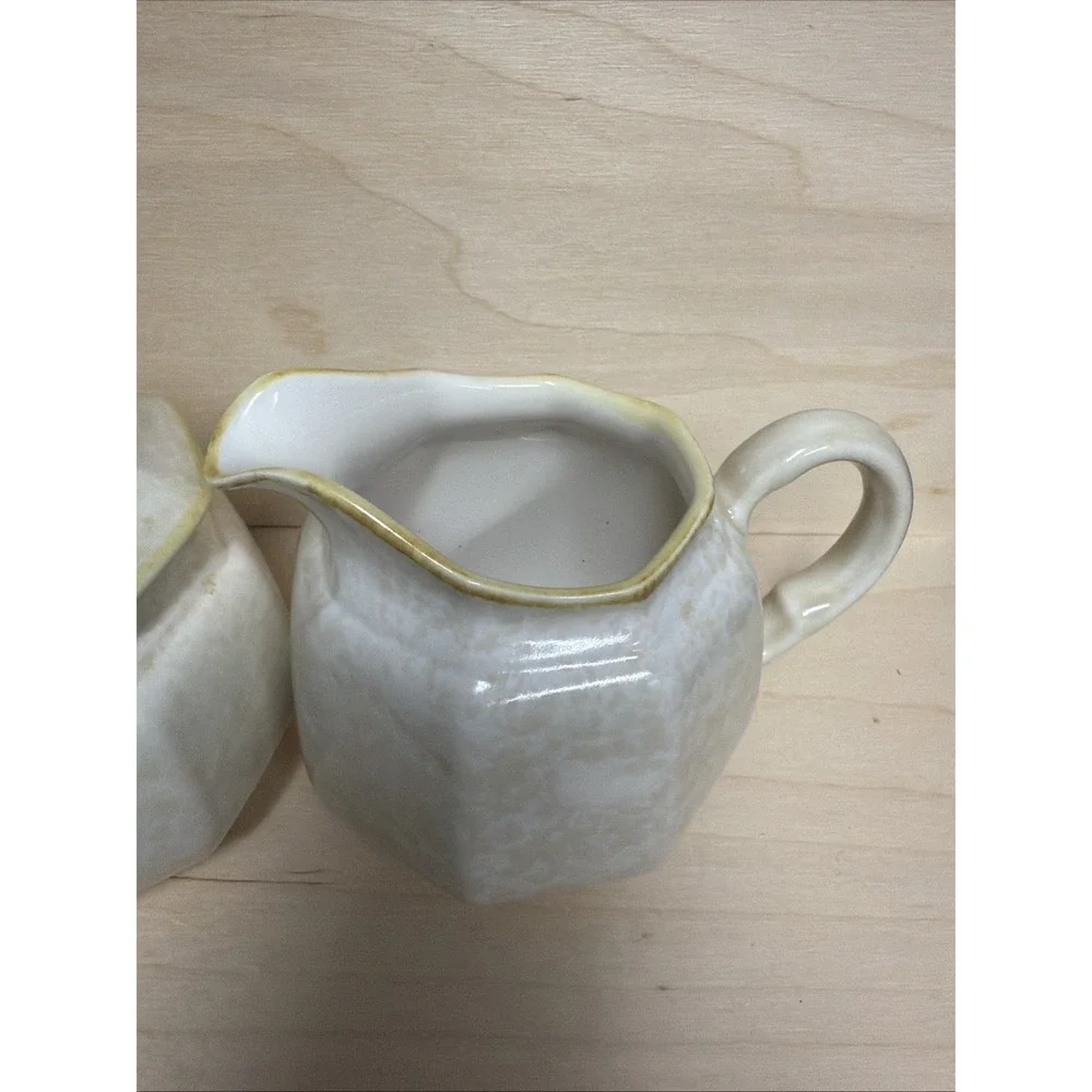 Mikasa Avante‎ Ivory Creamer and Sugar Bowl with Lid Retro Vintage